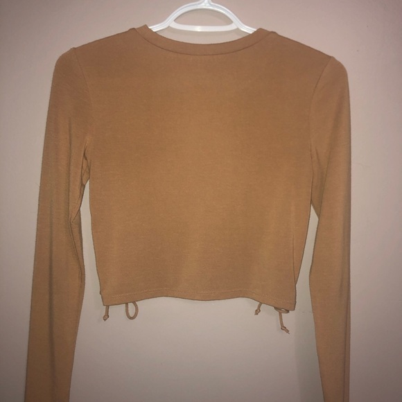 Tan long sleeve top with lace up sides - Picture 3 of 4